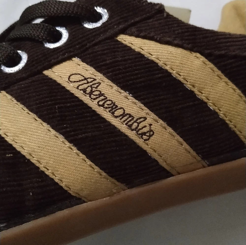 Abercrombie&Fitch Vintage Trainers - Picture 10 of 13